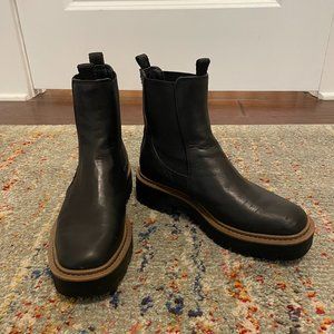 Sam Edelman Lugsole Chelsea Boots - SIZE 6.5 - Black